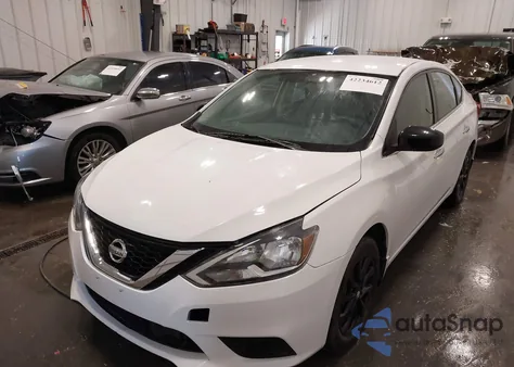 2018 Nissan Sentra S z USA, uszkodzony, nr VIN 3N1AB7AP6JY345661